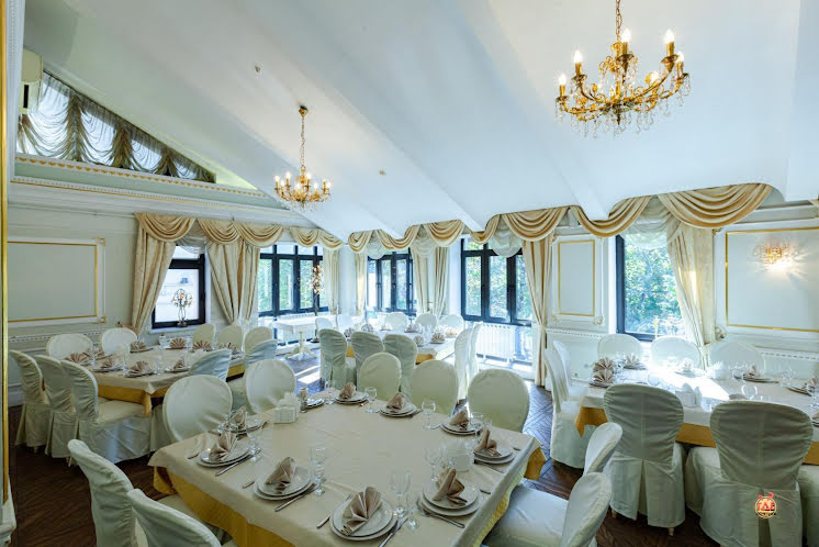 Банкетный зал на третьем этаже в «Сандал» фотография №6