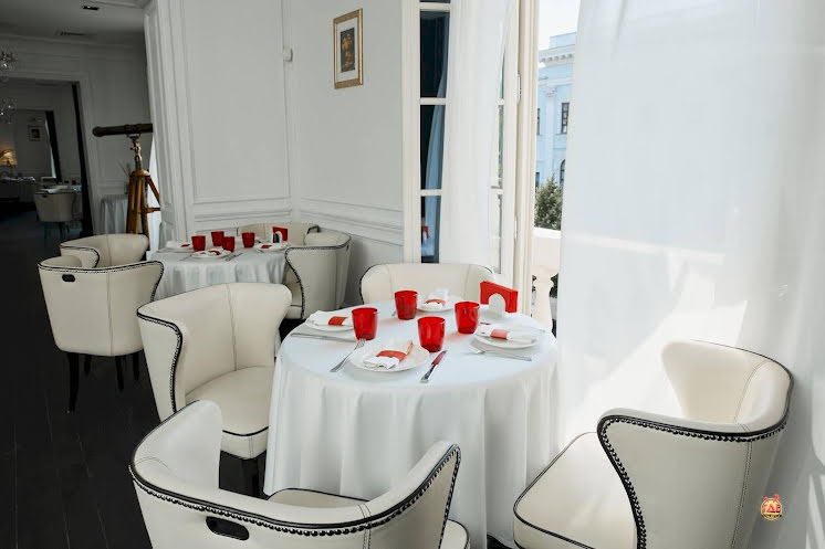 Банкетный зал в «Ресторан «Груша» при «Гранд Отеле Екатеринодар 5*»» фотография №15