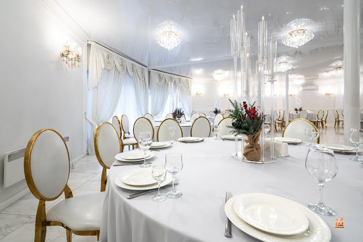 Большой зал в «БониМариЯ» фотография №15