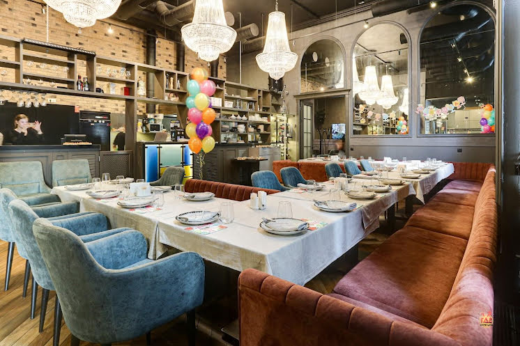 Основной зал  в «Pride» фотография №14