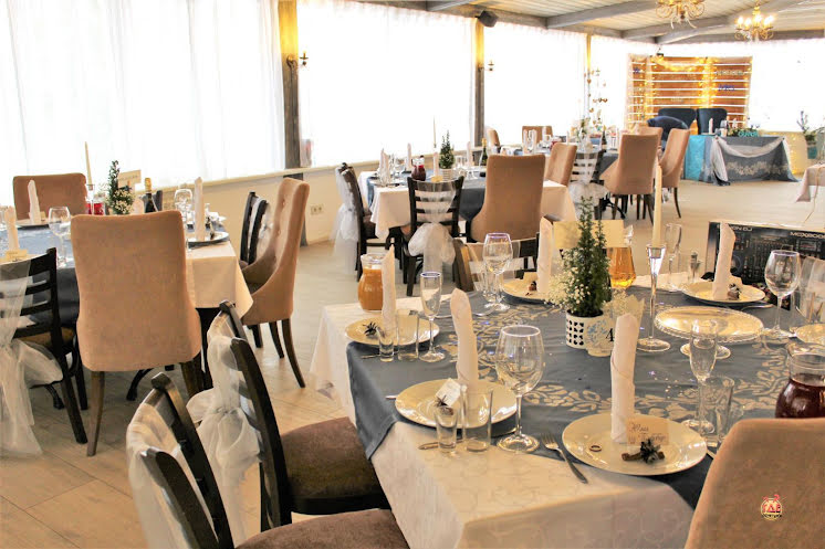 Основной зал в «Ясенки» фотография №14