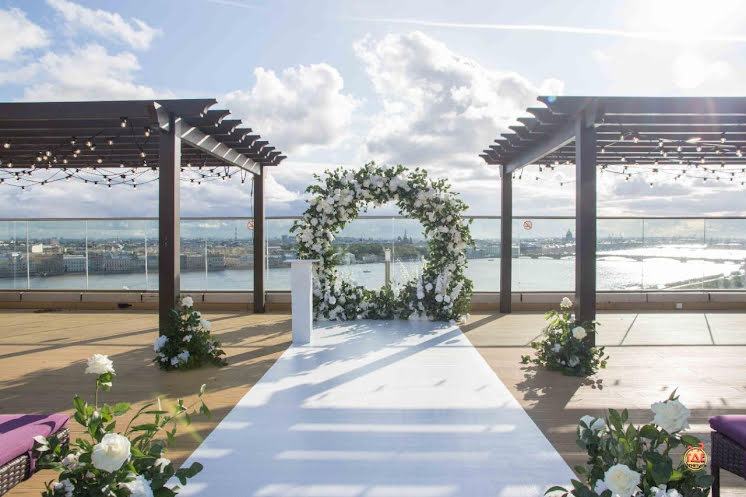 Летняя терраса в «La Vue» фотография №2