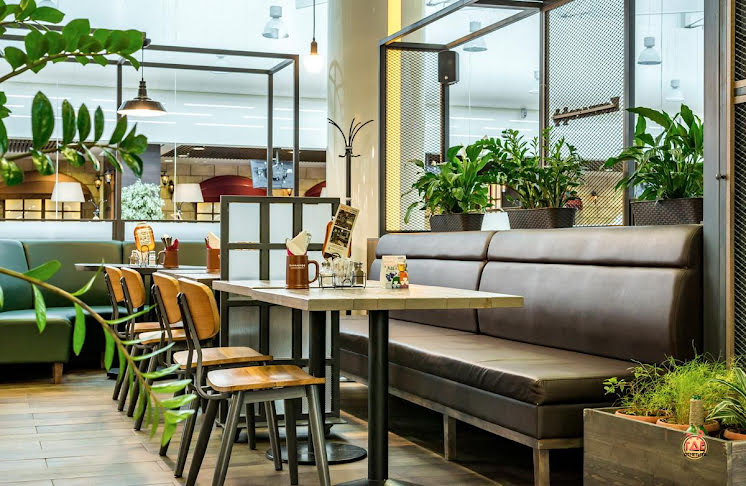 Основной зал в «КОЛБАСОФФ на Сходненской» фотография №1