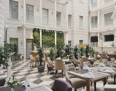  ресторан INDIGO St. Petersburg-Tchaikovskogo