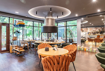 Зал ресторана  в Беседка