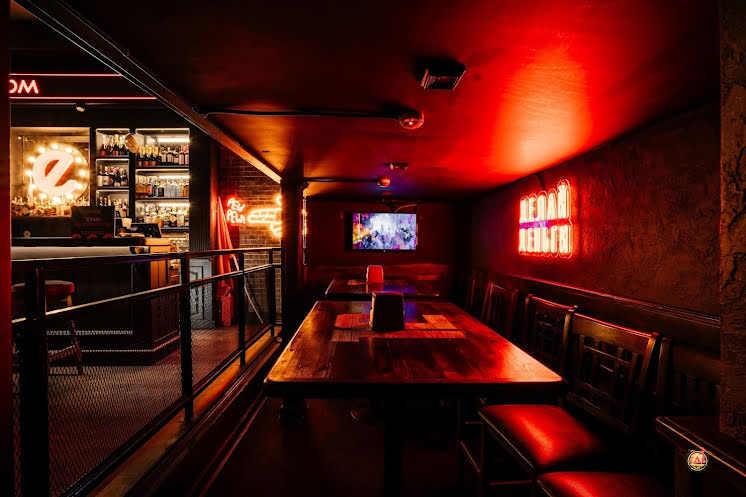 Зал ресторана  в «Небар на Мясницкой» фотография №3