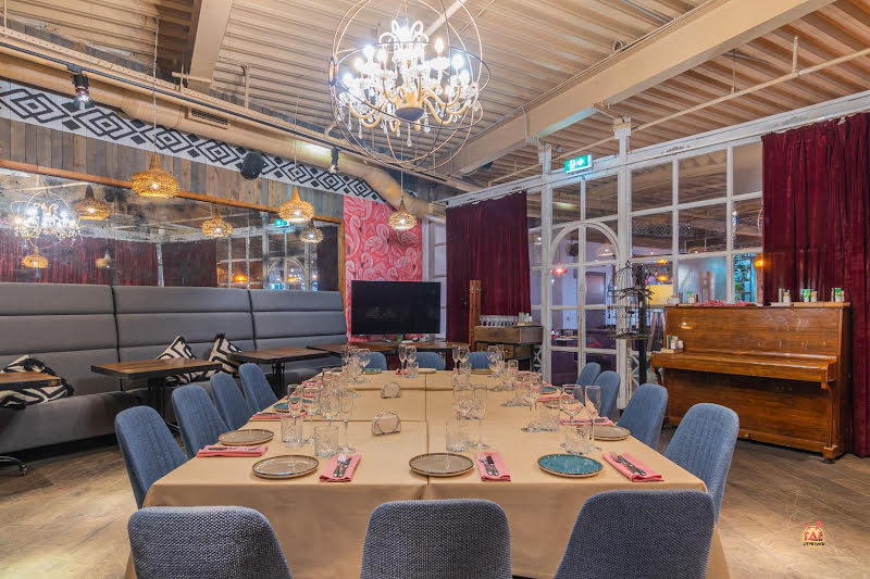 Большая кухня фотография №13