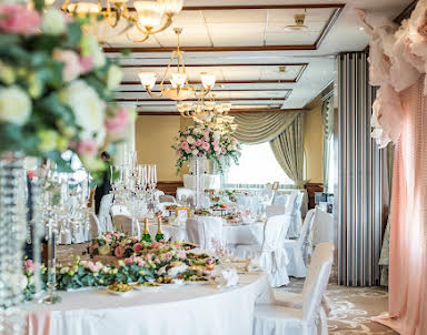  ресторан Сафмар Аврора Люкс