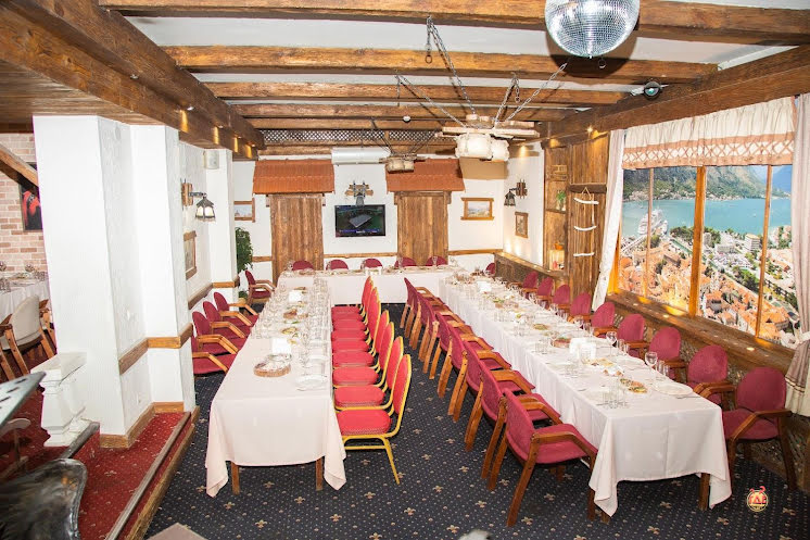 Медитеранский зал в «Югославия» фотография №7