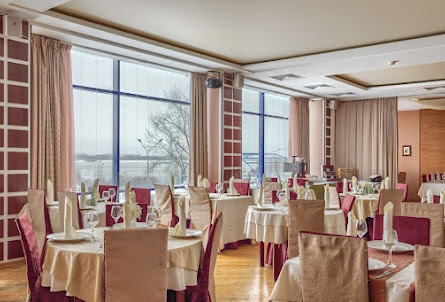 Зал ресторана  в Зал ресторана 