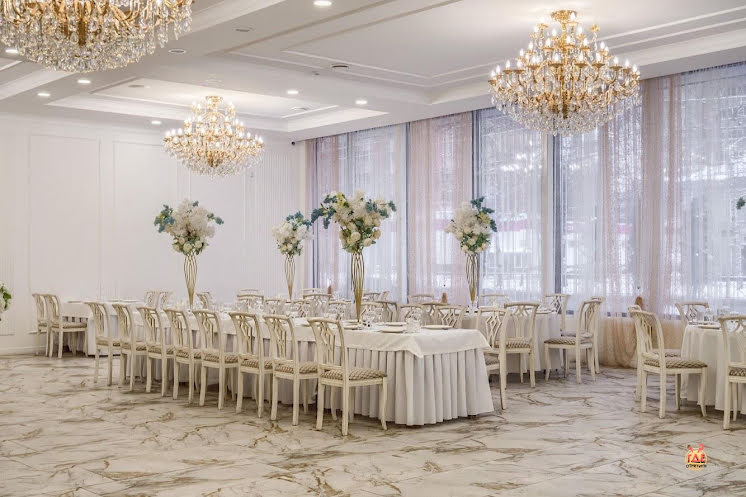 Белый зал в «White Hall» фотография №2