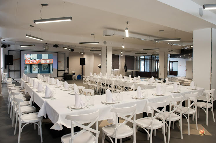 Большой зал в «ОбедБанкет» фотография №2