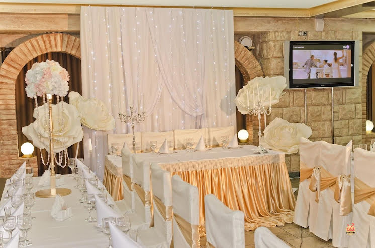 Основной зал  в «Братина» фотография №2