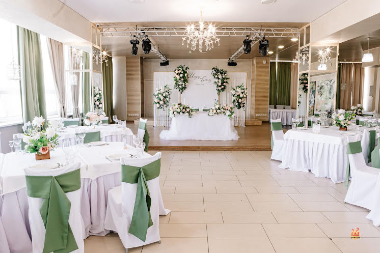 Основной зал в «Своя Публика» фотография №11