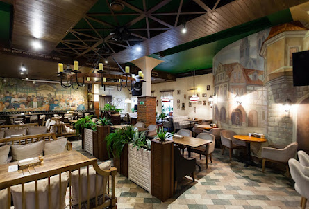 Основной зал в Зал «Королевский»