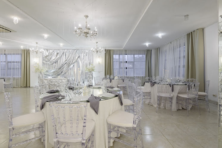 Основной зал  в «Серебро» фотография №3