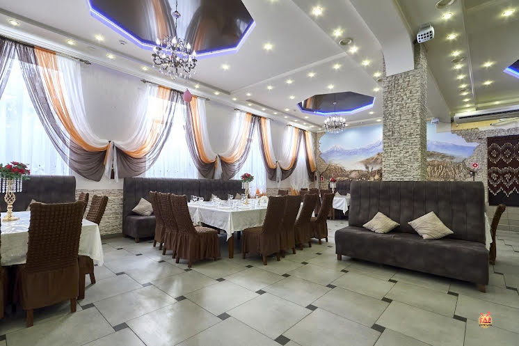 Основной зал в «Лезгинка» фотография №1