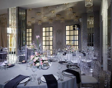  ресторан La Riva Hall