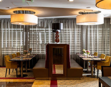  ресторан DoubleTree by Hilton Tyumen