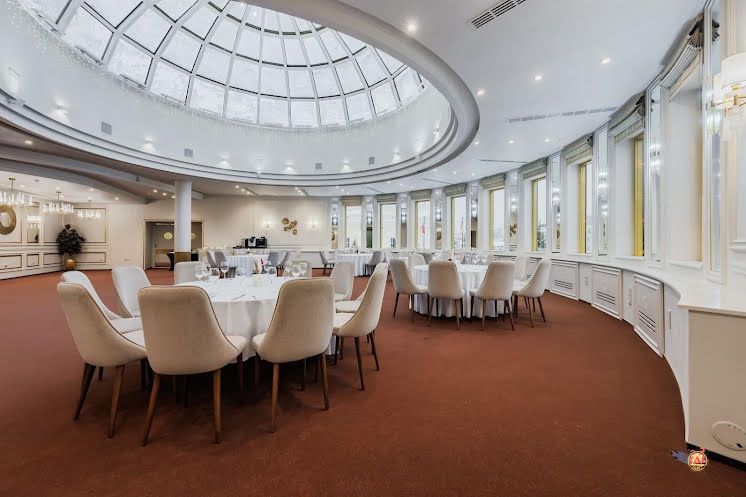 Ресторан «Ля Ронд» в «Атриум Палас Отель» фотография №11