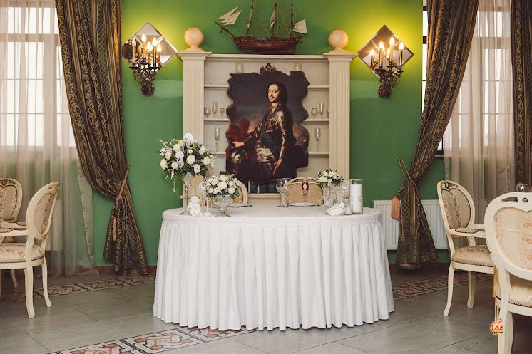 Банкетный зал  в «Петровский дворик» фотография № 1