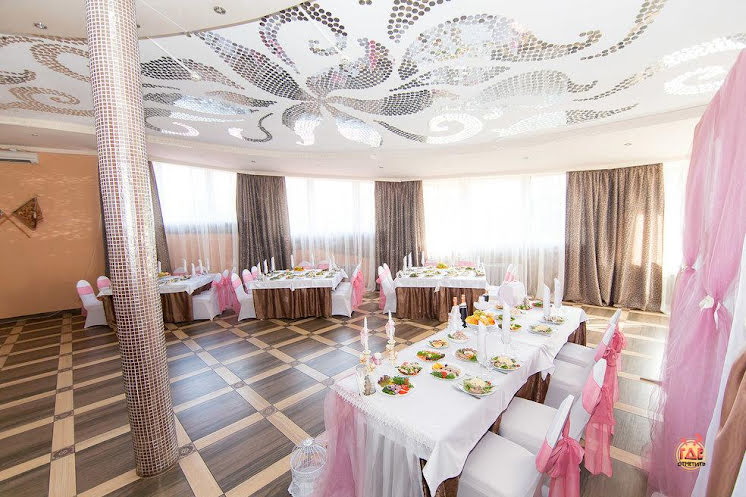 Зал на 120 человек в «Замок» фотография №3