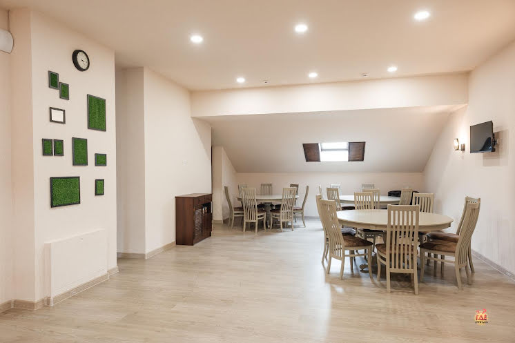 Основной зал в «Дача Хаус» фотография №9