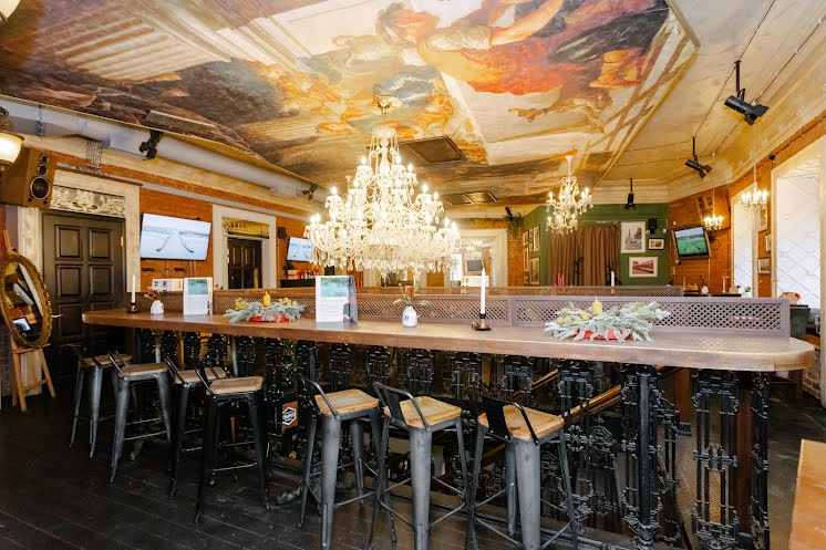 Зал "Брюссель" в «Leuven Belgian Brasserie» фотография №11