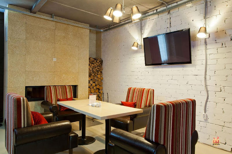 Бенефит Плаза фотография №17