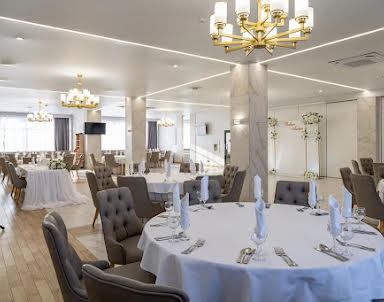  ресторан Амакс Сафар