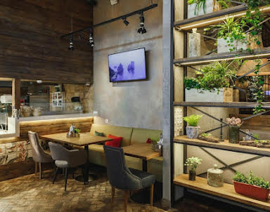  ресторан Osteria Mario на Покровском проспекте