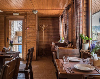 День рождения в Альпийская Долина