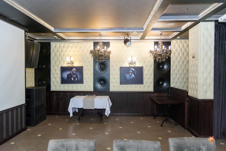 Караоке-зал в «Брассерия» фотография №8