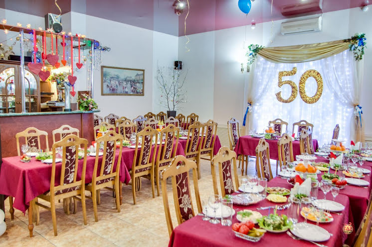 Основной зал в «Старый дворик» фотография №8