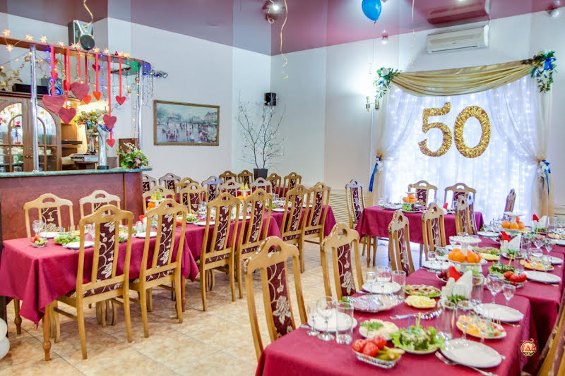 Старый дворик фотография №8