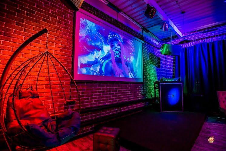 Лофт Комод  в «КомоД и Амулет» фотография №14