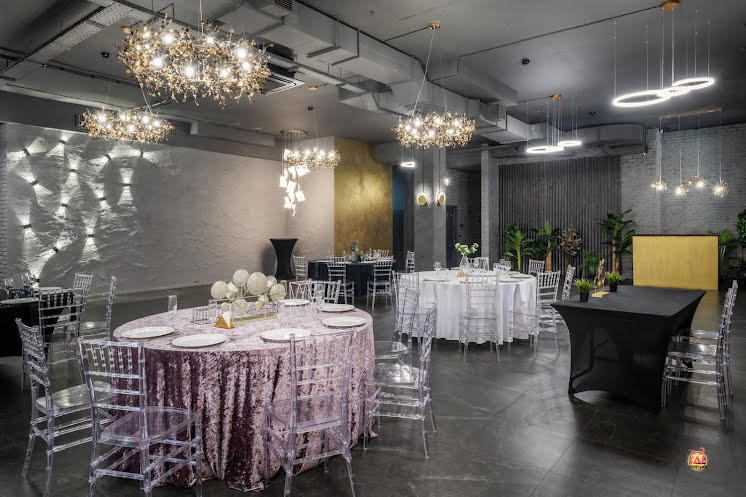 Банкетный зал  в «Food Factory  loft на Ядрицевской» фотография № 1