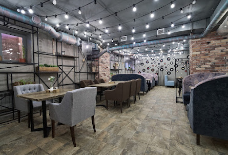 Зал Лофт в VIP-комната с караоке