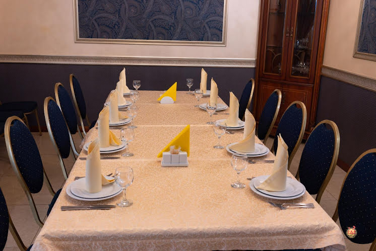 Банкетный зал на 14 персон в «Cowboy Marlboro» фотография №5