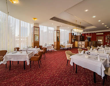  ресторан ‎Маркштадт