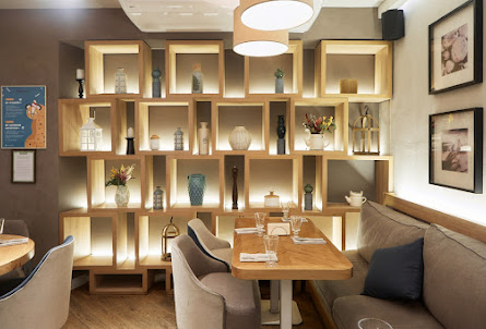 Основной зал  в Основной зал 