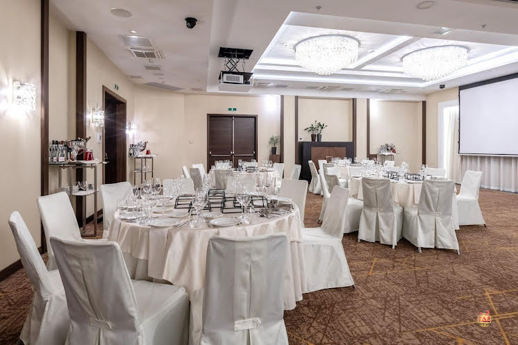 Зал «Чайковский» в «Grand Autograph Hotel Novosibirsk» фотография №9