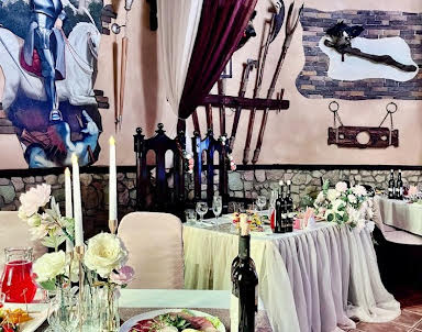  ресторан Замок в долине