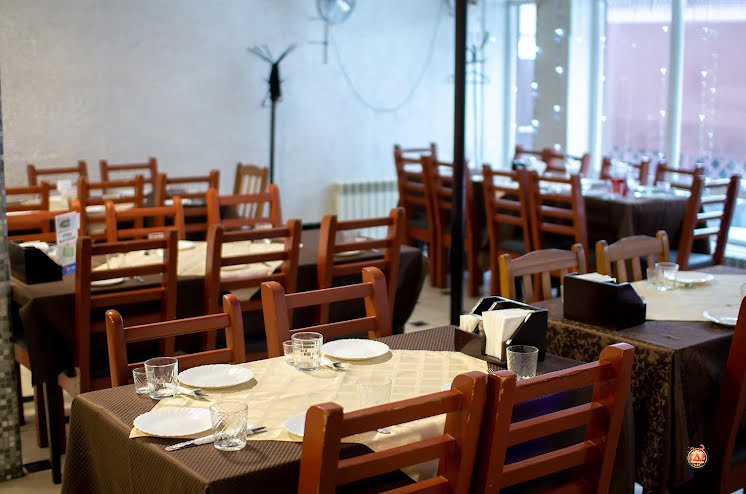 Основной зал в «Ором» фотография №6