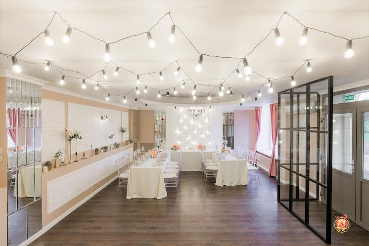 Основной зал  в «Liris hall на Среднеохтинском проспекте» фотография №11