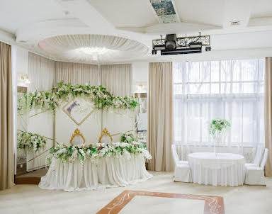  ресторан Делис