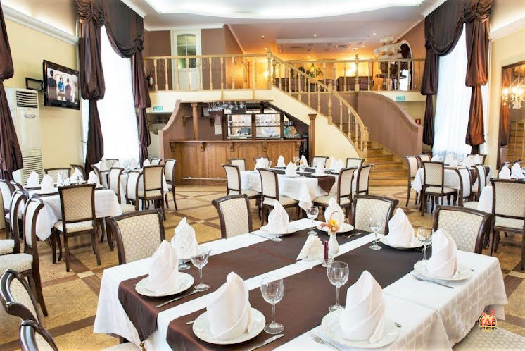 Банкетный зал в «Александрия» фотография №2