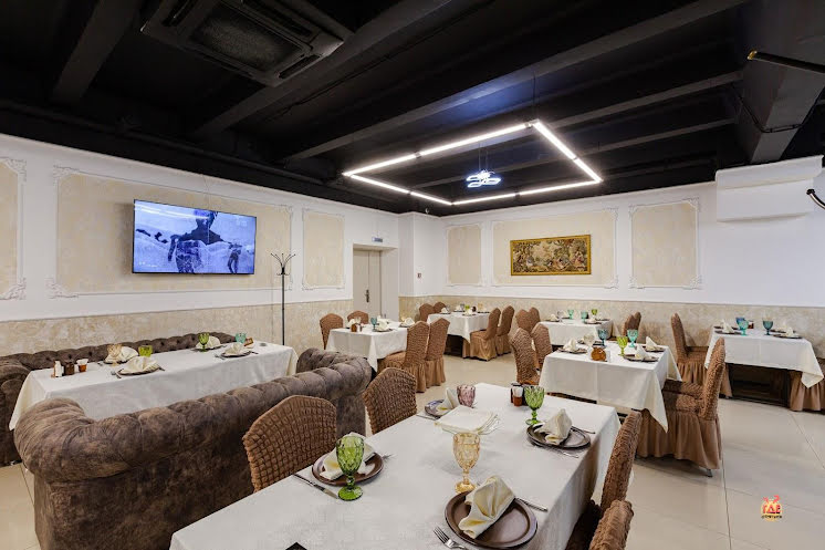 Основной зал  в «Огни Севера» фотография №3