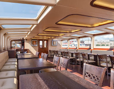 Корпоратив в Теплоход "Константин"