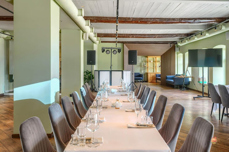 Зал на 2 этаже в «Moloko на Алексеевской» фотография №14